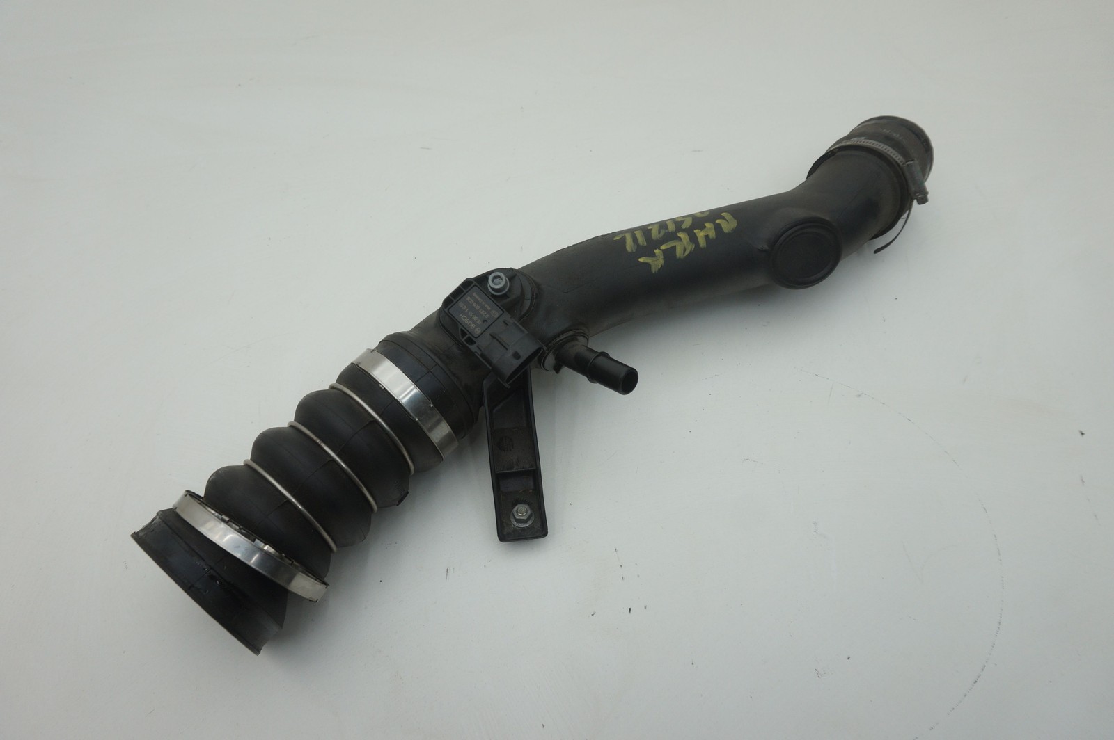 Right Side Intercooler To Throttle Body Hose Pipe 322654 Ferrari 488 Spider 2017