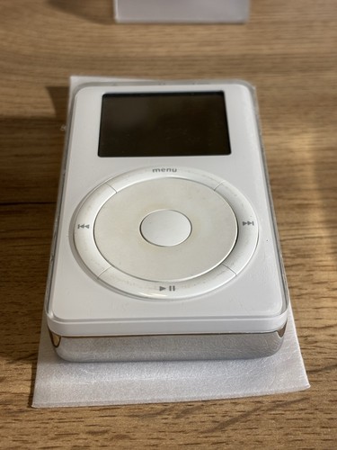 Apple IPod Classic 1ª Generación M8513 5Gb MOD a 15Gb ¡BATERÍA NUEVA 2400 CANCIONES INCLUIDAS! - Imagen 7 de 21