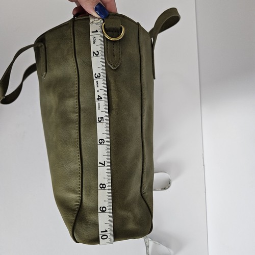 Schultertasche Urban Threads olivgrün Wildlederimitat Griffe und Schultergurt - Bild 18 von 24