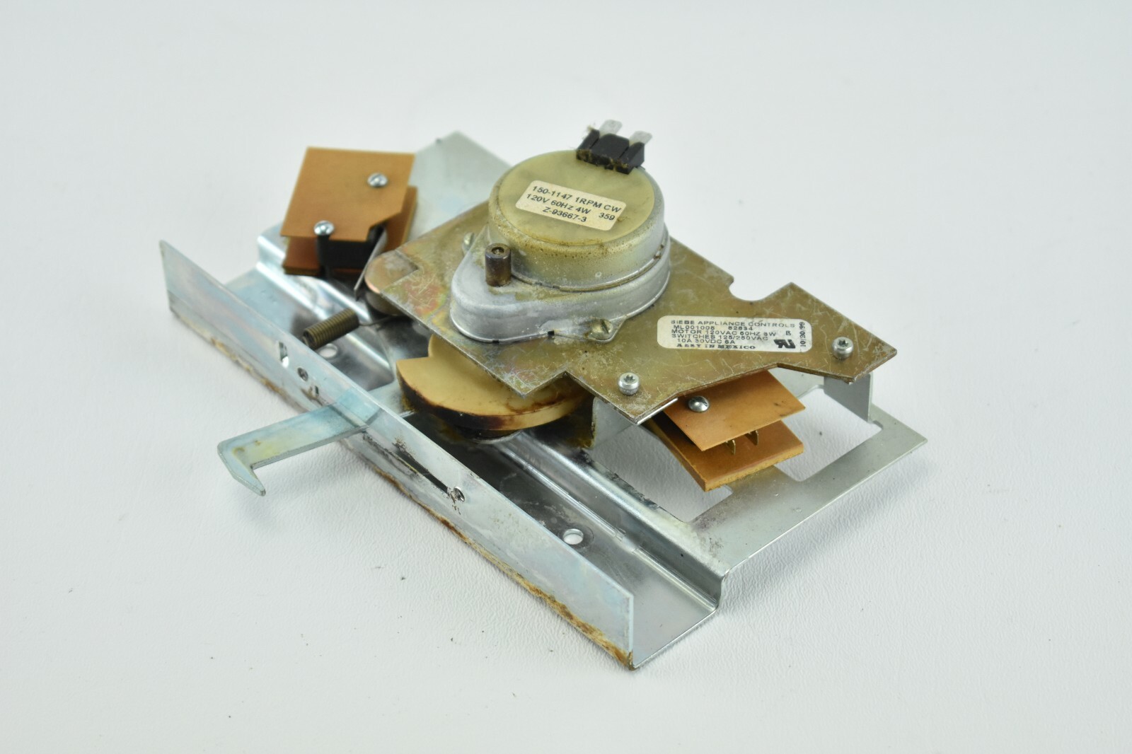 Genuine Dacor BuiltIn Oven Door Latch 701582 eBay