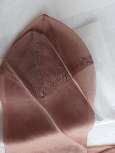Vintage Macy's Marchioness Nylon Garter Seamless Sheer Stockings Sz 10 M - Picture 4 of 6