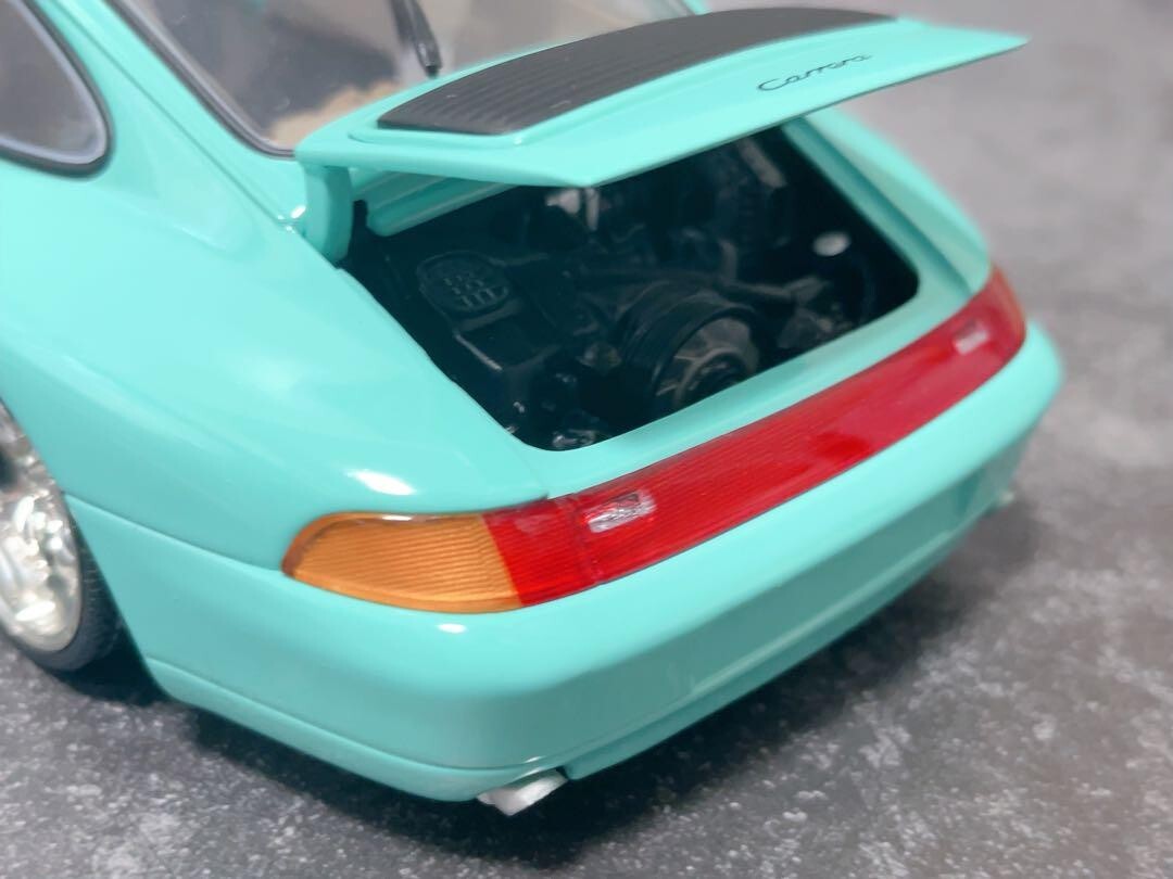 1/18 UT models ポルシェ 911 (993) カレラ 1994 1:18 UT Models Porsche 911 993 Carrera S red | eBay