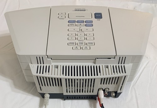 Reproductor de CD estéreo y radio Bose Wave AWRC-1P con control remoto y base auxiliar blanco probado - Imagen 9 de 9
