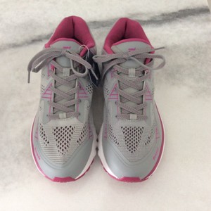 propet one lt sneaker