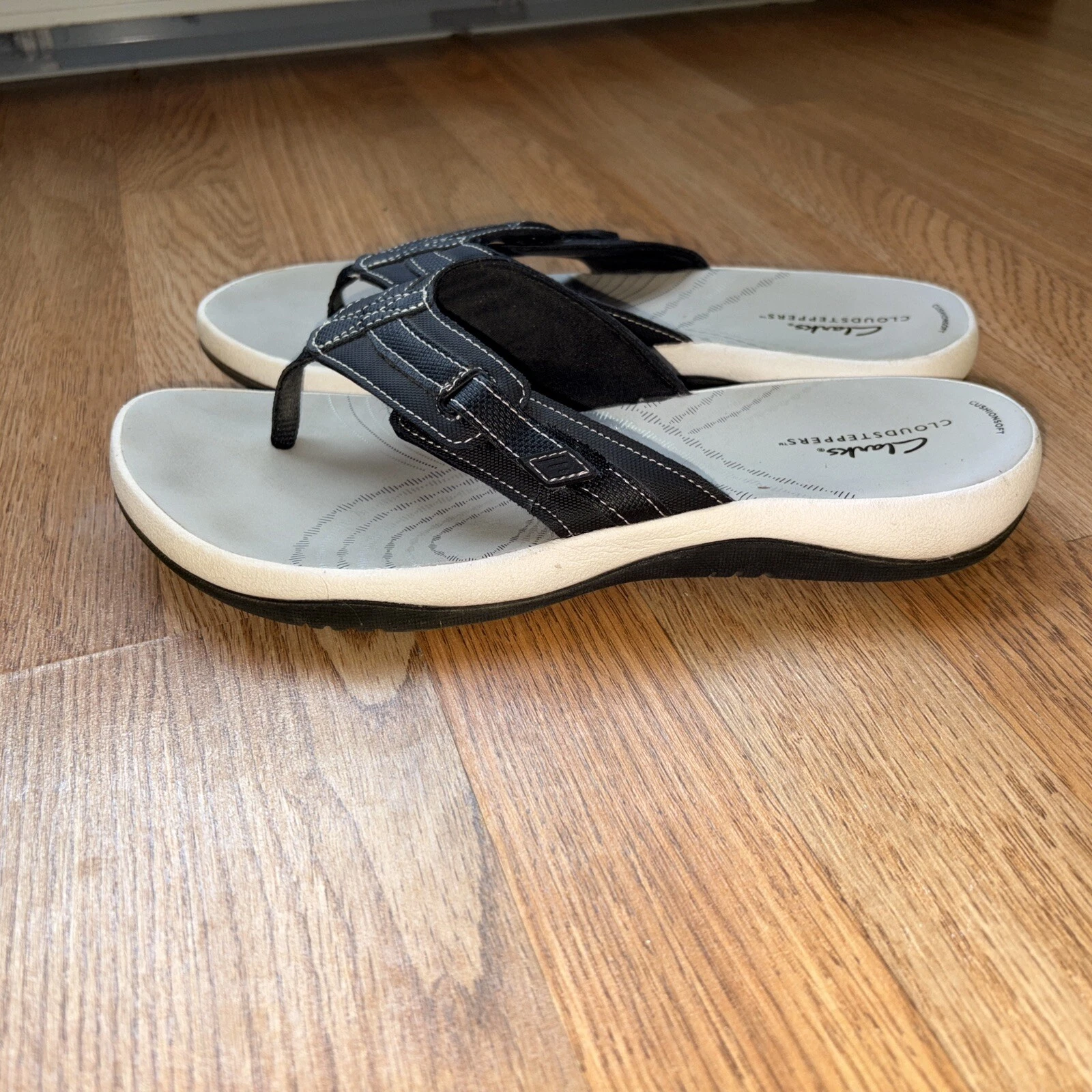 Sandali comodi Cloudsteppers by Clarks Breeze sport mare tanga neri usati in ottime condizioni! Tg 10