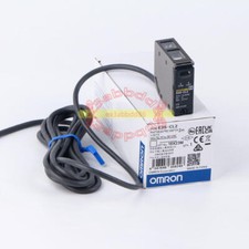 NEW E3S-CL2 E3SCL2  Omron Diffuse Photoelectric Sensor Switch