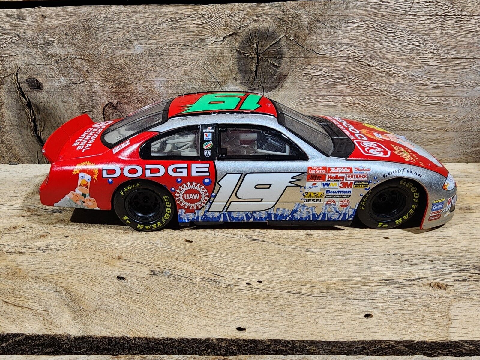 Picture 4 of 6