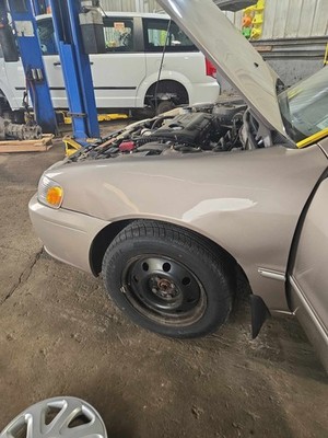 Used Front Left Fender fits: 2001 Toyota Corolla Front Left Grade B