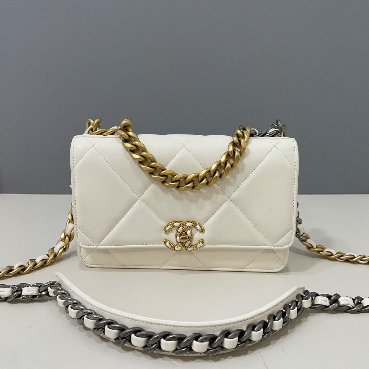 CHANEL 19 Bag Wallet On Chain WOC White Lambskin Shoulder Bag