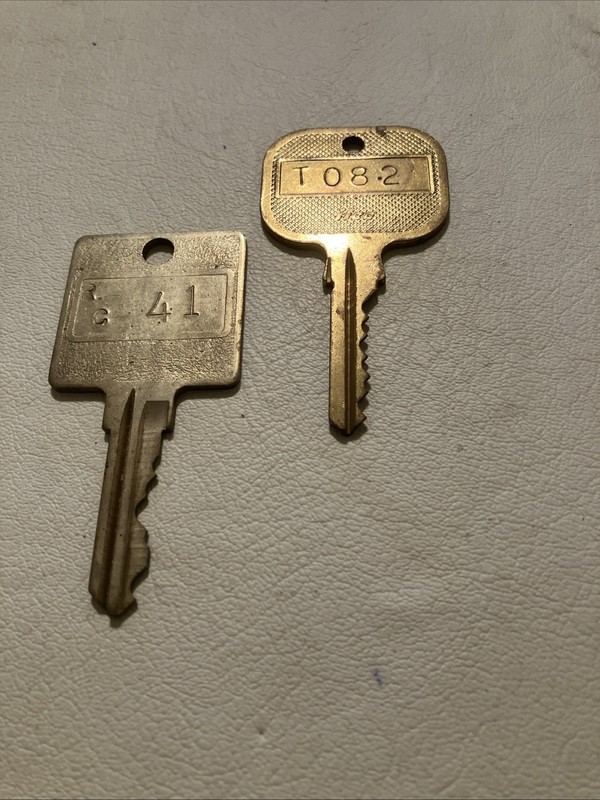 Vintage Hotel Keys, Marriott/Sheridan?