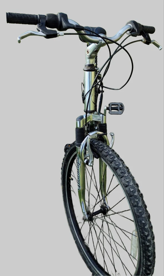 Mongoose MGX Redondo 1996 26" Cruiser MTB híbrido 21 velocidades aluminio verde/plateado  Foto 3 de 4