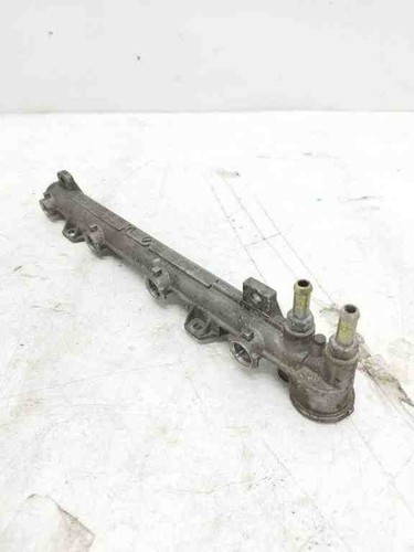 VW POLO 9N Kraftstoffzuführung 036133319 1.40 Petrol 2000 31904199