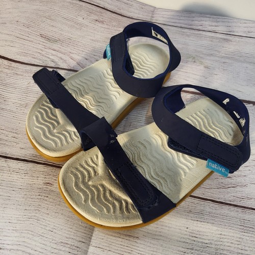 Native Shoes Charley Regetta Blue Sandals Strap Toddler Size 9 European Size 27 - Foto 3 di 8