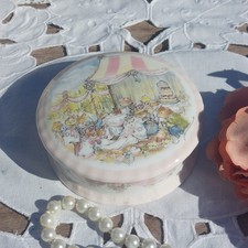 Royal Doulton Brambly Hedge 'The Wedding' Round Lidded Trinket Dish Box Pot 1st