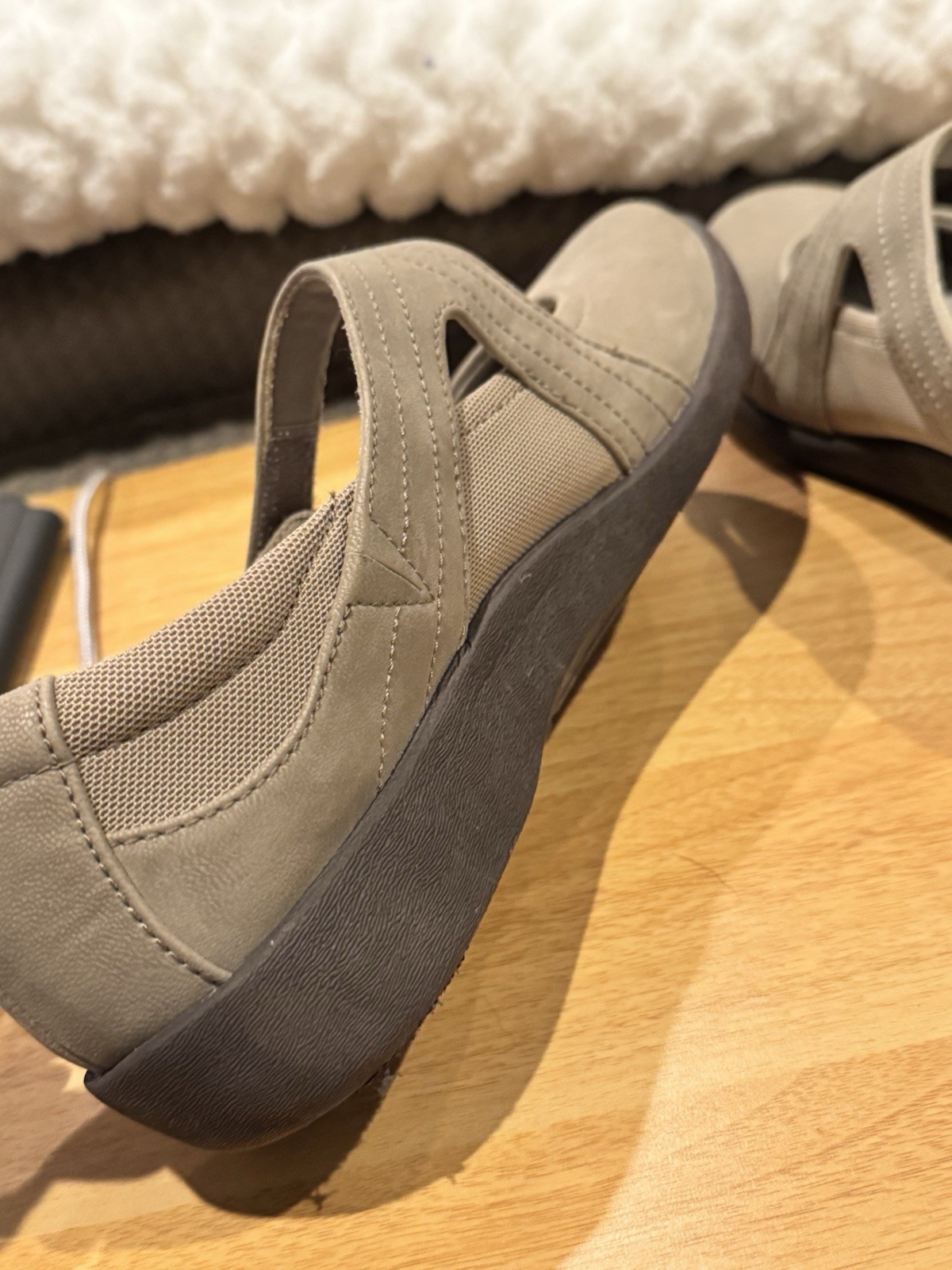 Cloudsteppers By Clarks Tan Adjustable Straps Cus… - image 5