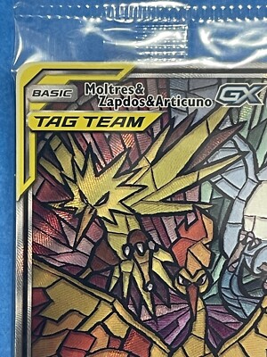 Pokémon Moltres & Zapdos & Articuno GX - SM210 - Alternate Art