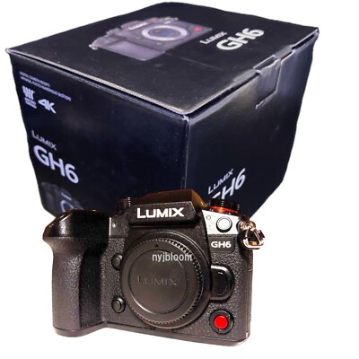 New PANASONIC Lumix GH6 Mirrorless Digital Camera Body Micro 4/3 