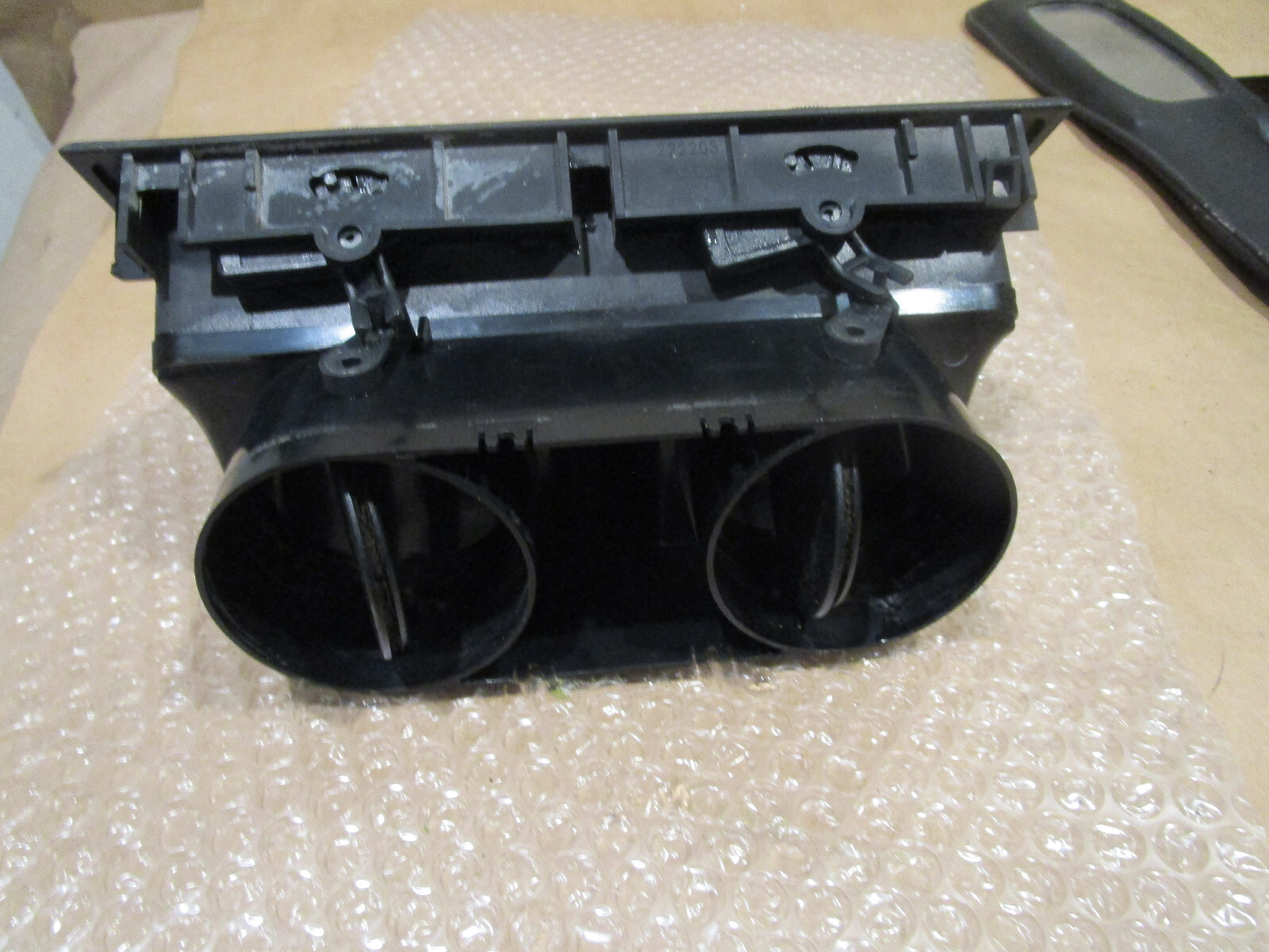 Ferrari 348,355 - Central Air Vent/Diffuser P/N 64320000
