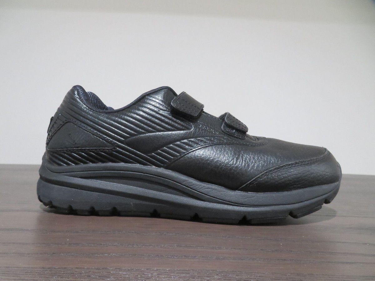 Brooks Addiction Walker V-Strap 2 Womens 9 Shoes Black Leather Sneaker