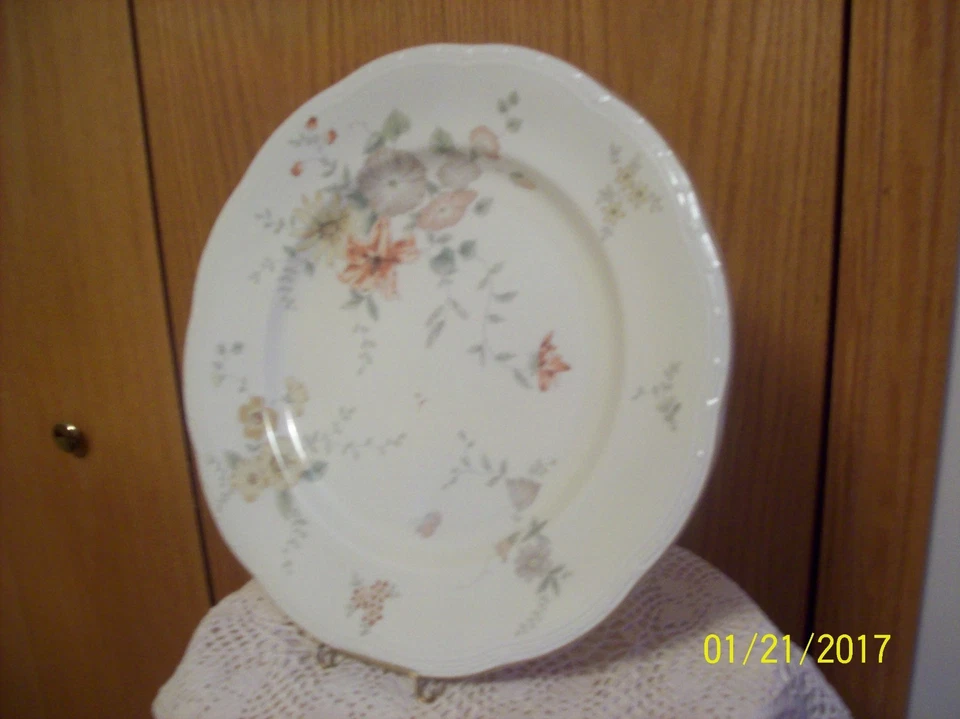 Plato para servir porcelana vintage Mikasa Merrie Dinner At Eight Foto 4 de 4