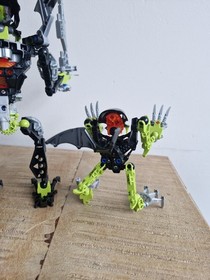 LEGO Bionicle 8952 Mutran & Vican Complete Makuta Tridax Pod with Shadow Leech