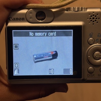 【美品・良好】Canon PowerShot A540 デジタルカメラ Canon PowerShot A540 6-megapixel digital camera at Crutchfield
