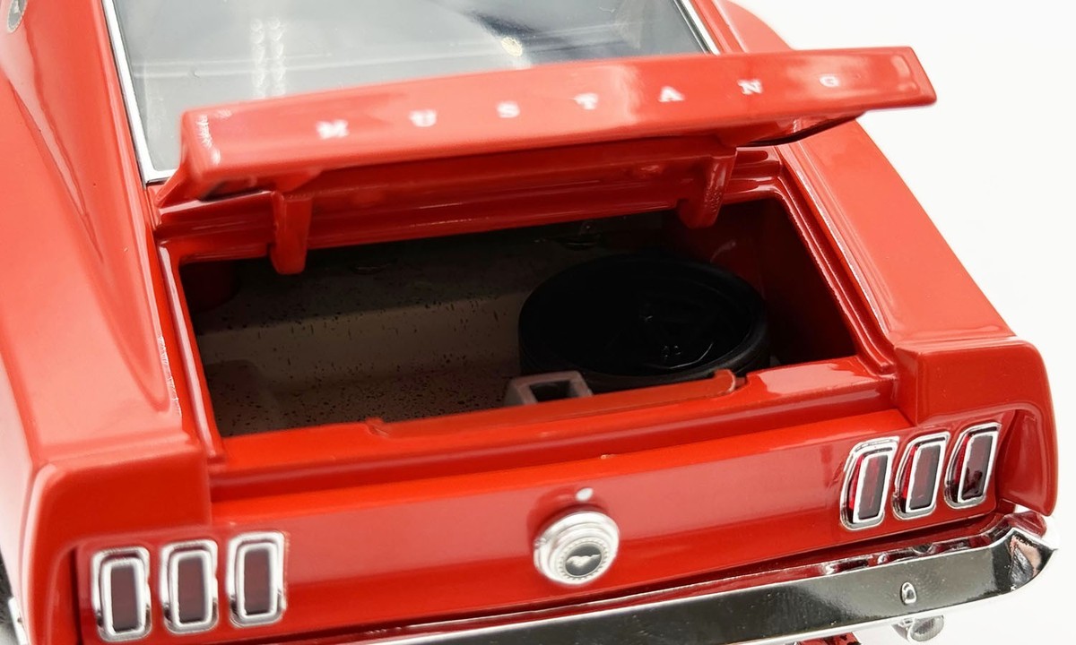 ACME A1801890 1:18 1969 FORD MUSTANG 600 (FLOWER POWER RED) L.E.