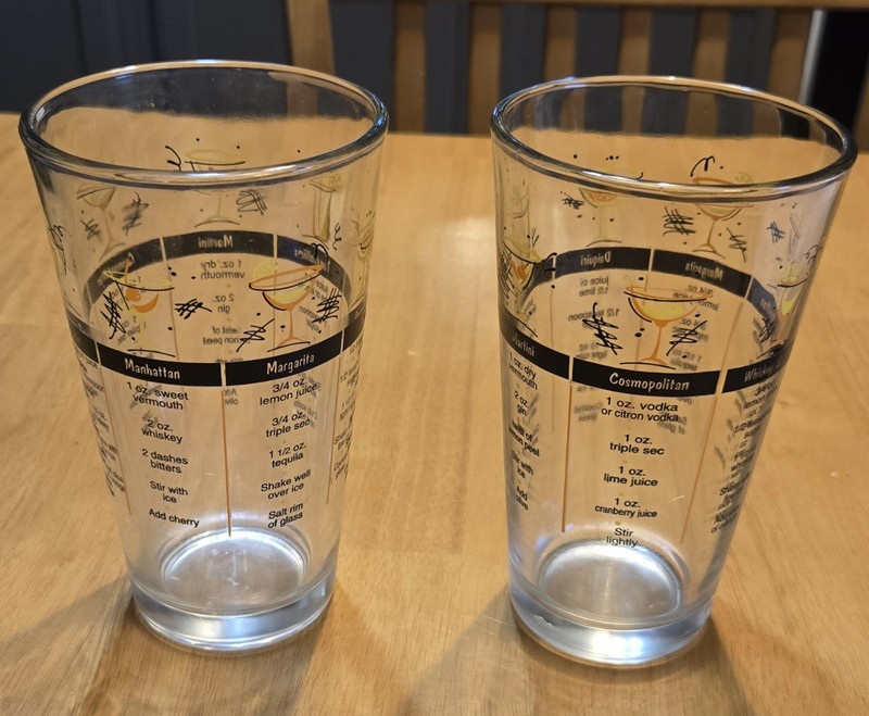 Vintage Libbey 16 oz Bartender Cocktail Drink Glasses With 7 Recipes Set of 2 