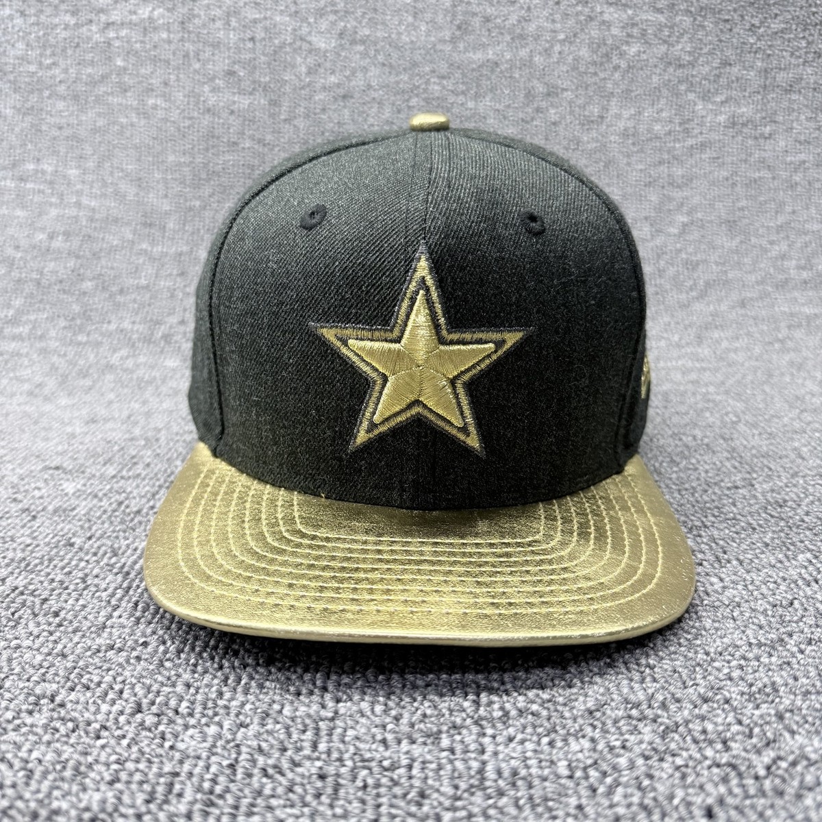 Dallas Cowboys New Era 9FIFTY Youth Snapback Hat Black Metallic Gold Star Cap