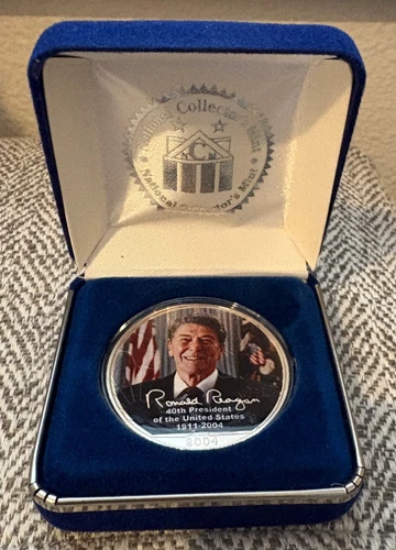 2004 American Eagle 1 oz Fine Silver Colorized Reagan 40th President $1 Coin