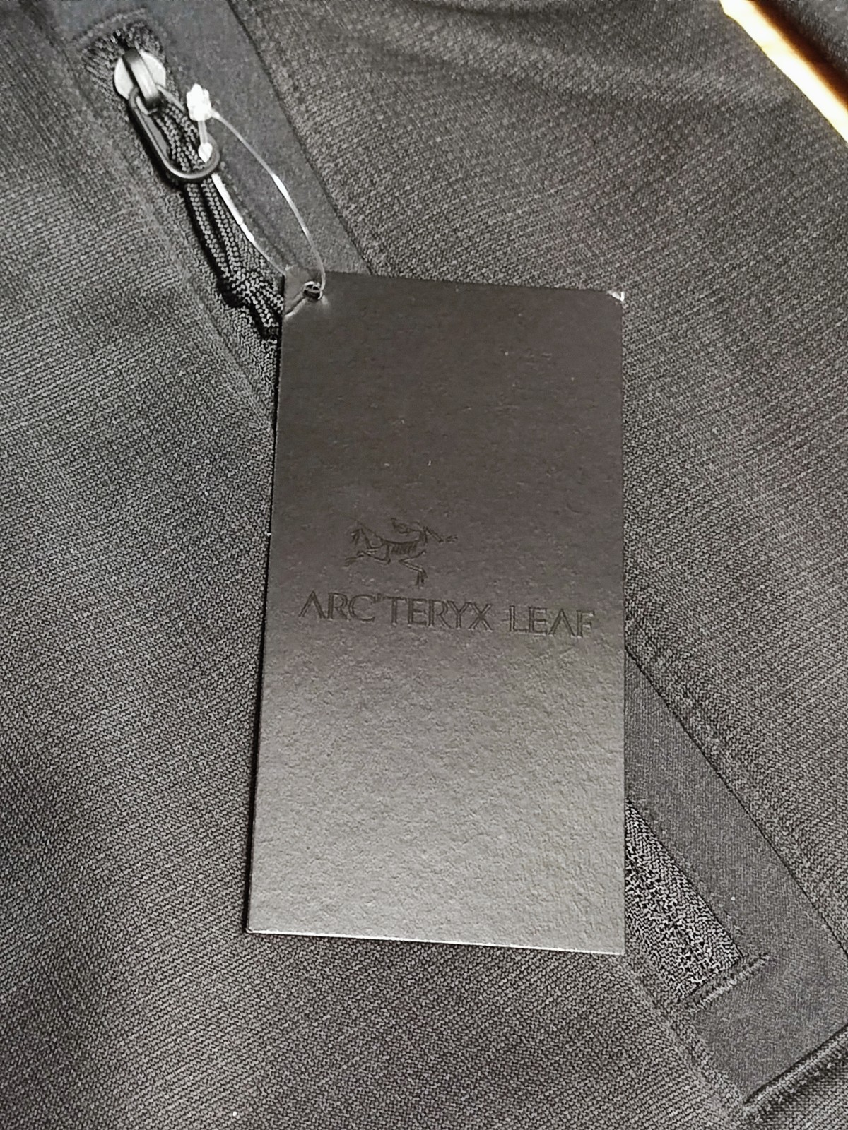 ARC'TERYX Arcteryx Leaf Naga felpa con cappuccio e zip intera grande