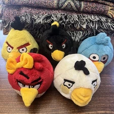 Angry Birds Plush Lot of 5 Commonwealth Toy 2010 Sound Matilda White Blue 