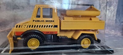 Guisval (Spain) Mercedes Benz Unimog snow removal