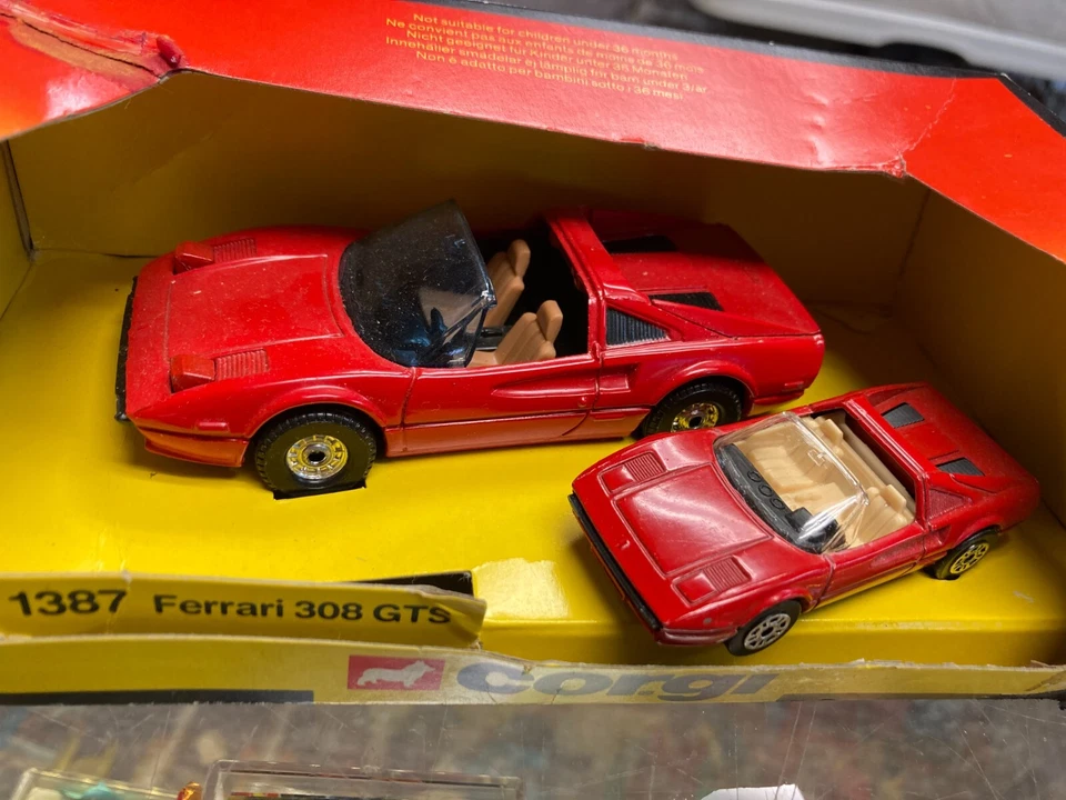 Corgi #1387 Ferrari GTS 2 car set in box 1983 - Image 2 of 4