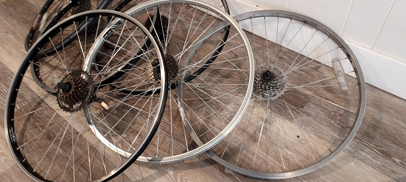 26 In Rear Mountain Bicycle Aluminum Wheel  7 Speed USED Different Brands 