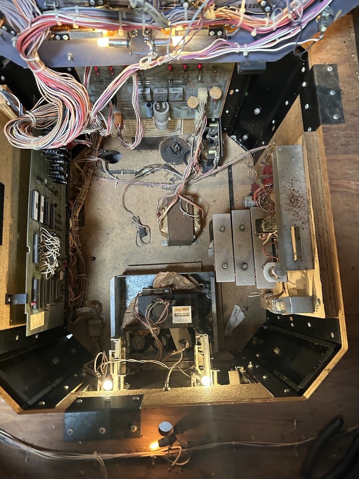 Allied Leisure Hearts And Spade Cocktail Pinball Machine eBay