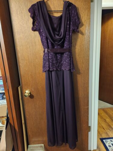 Gorgeous Evening Gown Eggplant Purple Embellished Sparkly Size 18W 2X Onyx Night - Picture 2 of 9