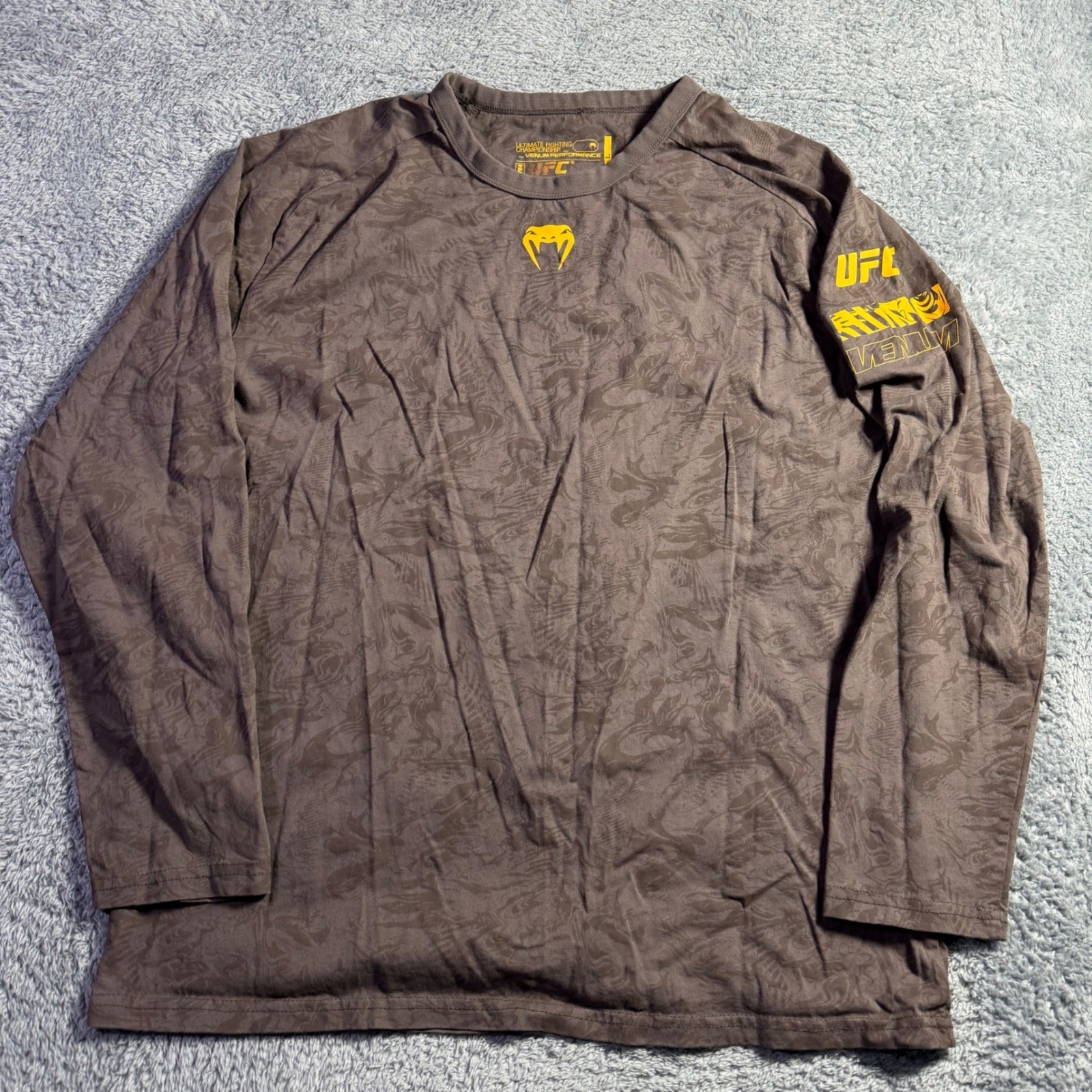 UFC Venum Performance Compression Training Shirt … - image 1