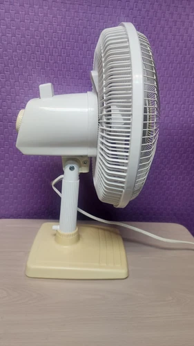 Vintage Holmes Air Table Fan Oscillating 3 Speed Blue White