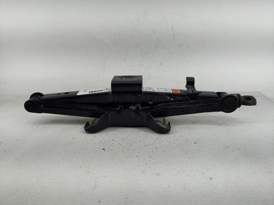 2010 Ford Escape Spare Scissor Car Jack NT7V8
