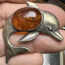 Vintage Sterling Silver Natural Amber Dolphin Pin 9.7 Grams BEAUTIFUL 