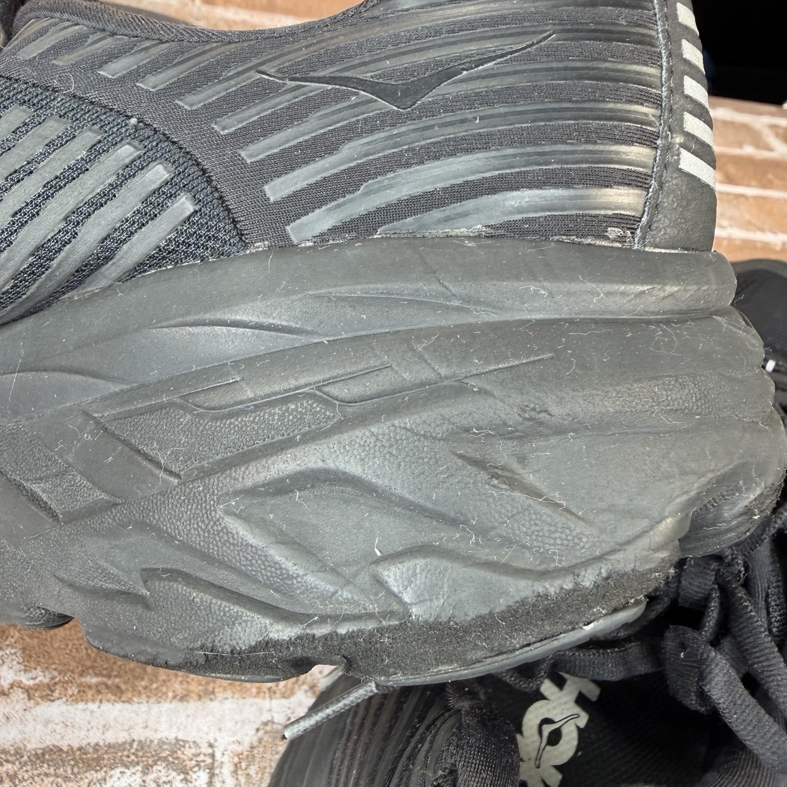 Hoka One One Bondi 6 Athletic Running Shoes Triple Black Men’s Size 11.5 thumbnail 15