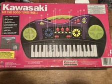 Vintage Kawasaki Electronic Deluxe Melody Keyboard 1998 