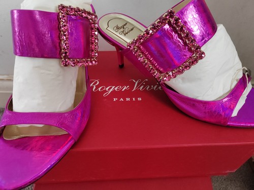 Preloved Roger Vivier Fuschia Pink Jeweled Sandals Size 39.5
