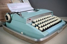 1960s Sears Tower Citation Portable Manual Typewriter in Elite Typeface