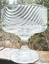 E.O. Brody Co. - Cleveland, OH #138 Clear Retro Compote/Candy Pedestal Dish/Bowl