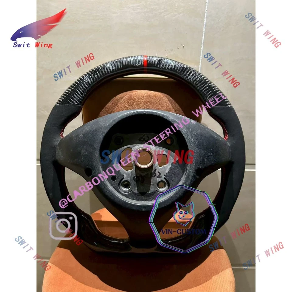 Mercedes Benz A CLASS A160/A180 CARBON FIBER STEERING WHEEL W/CONTROLS - Image 4 of 4