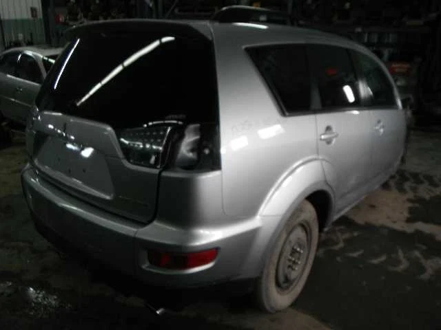 Used Exhaust Manifold fits: 2010 Mitsubishi Outlander 2.4 Grade A Foto 3 de 4