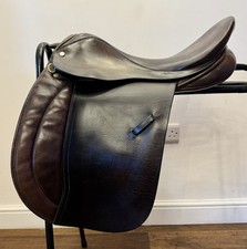 17” Village Saddlery Brown English Leather Working Hunter Show Saddle Medium Fit