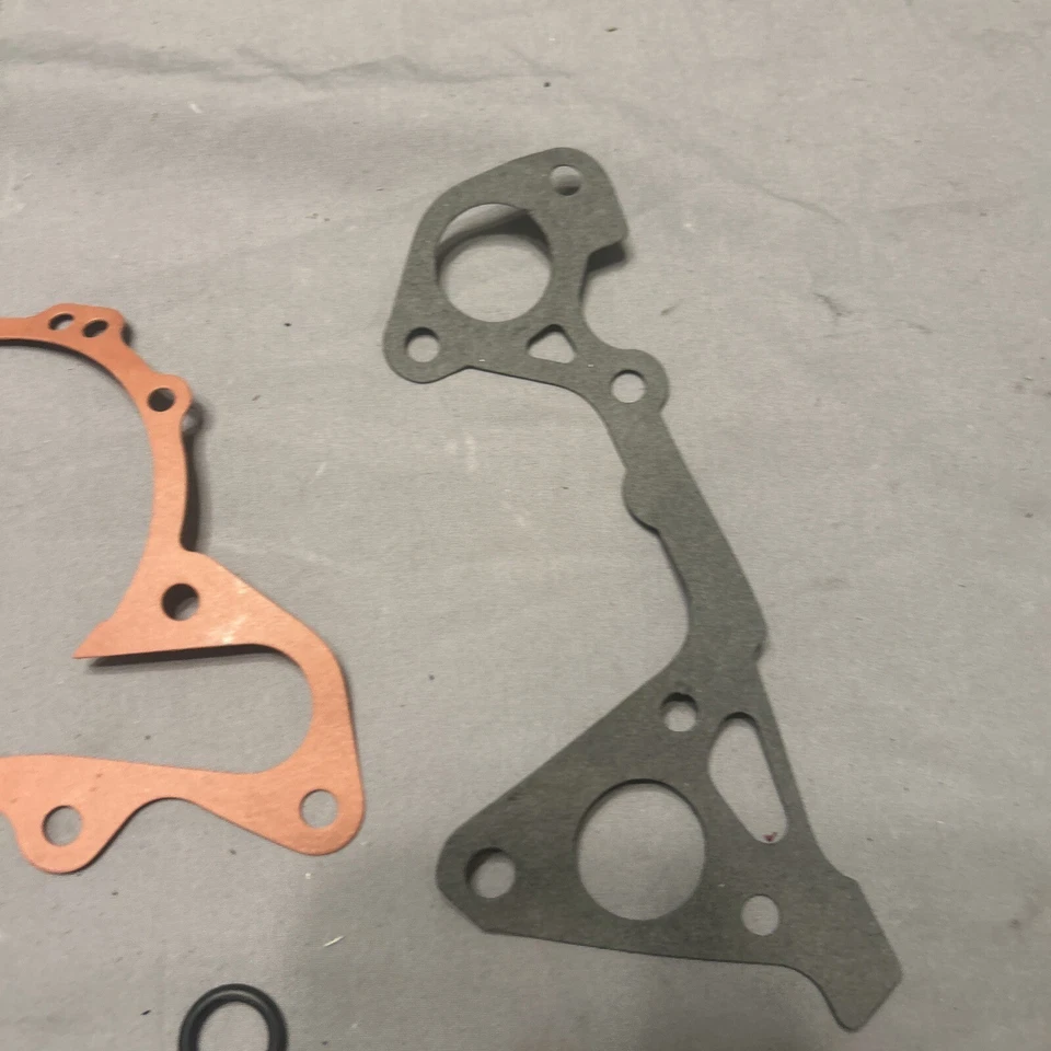 BOMBA DE AGUA MOTOR CARDONE REMAN A1 CON JUNTAS 57-1630 PARA 03-06 KIA SORENTO Foto 3 de 4